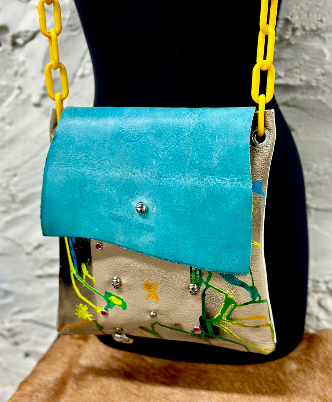 The Color Explosion Messenger